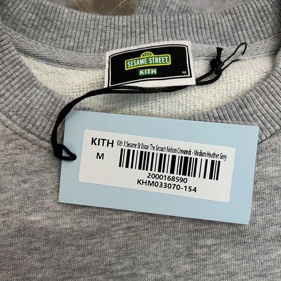 Kith Sesame Street Oscar the Grouch Nelson Crewneck Medium Heather Grey M NWT - Picture 7 of 7